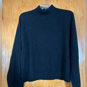 Abercrombie 100% Cashmere Mockneck Sweater in black!